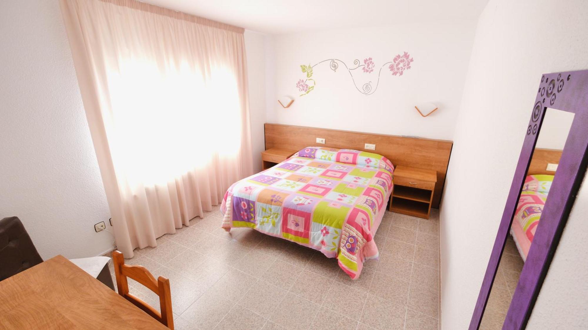 Hotel Paradis トラダンバーラ エクステリア 写真