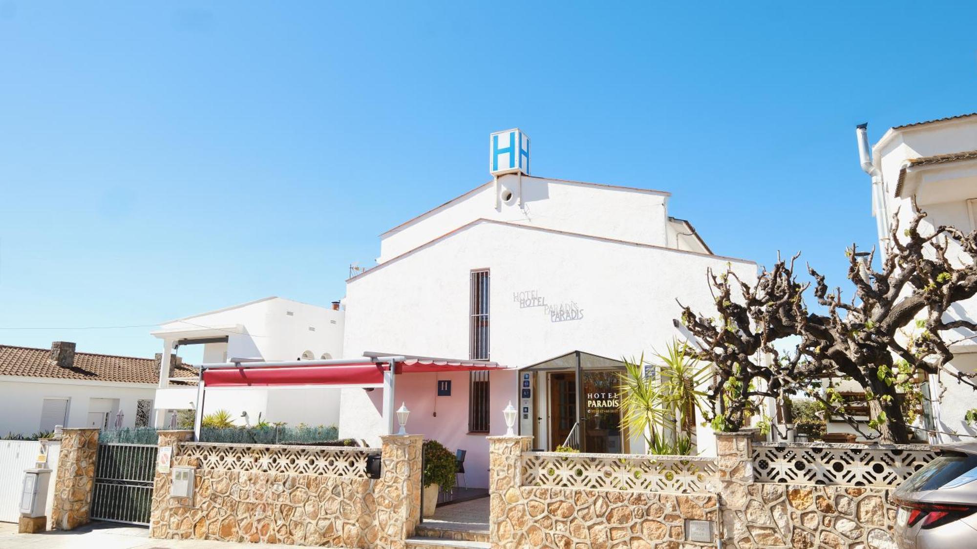 Hotel Paradis トラダンバーラ エクステリア 写真